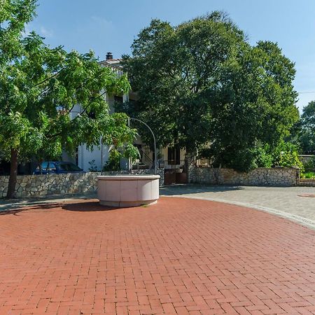 Apartments Snjezana Пироваць Екстер'єр фото