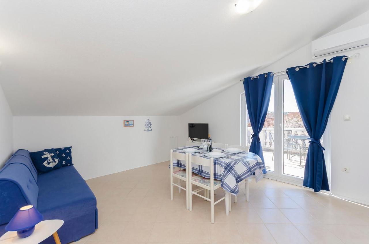 Apartments Snjezana Пироваць Екстер'єр фото