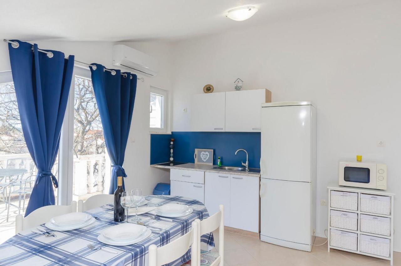 Apartments Snjezana Пироваць Екстер'єр фото